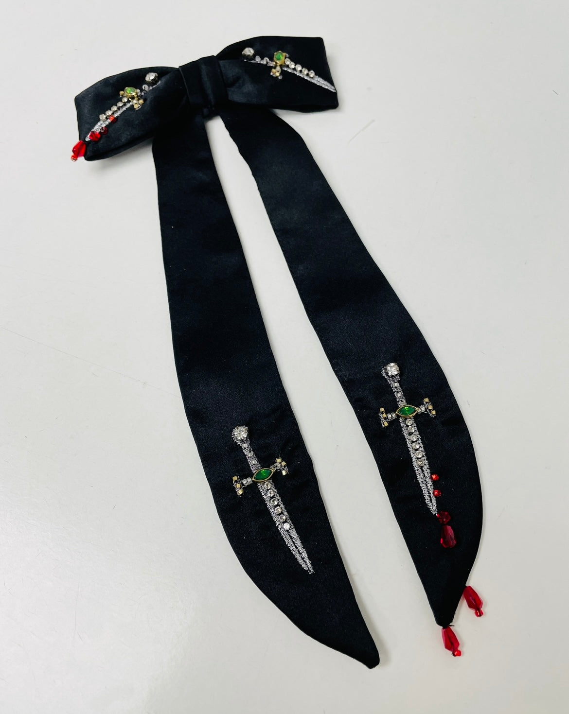 Silk Jealous Lovers Dagger Clip Tie